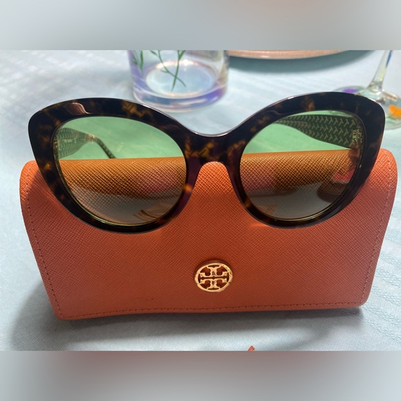 TORY BURCH TY7121 - Picture 8 of 16